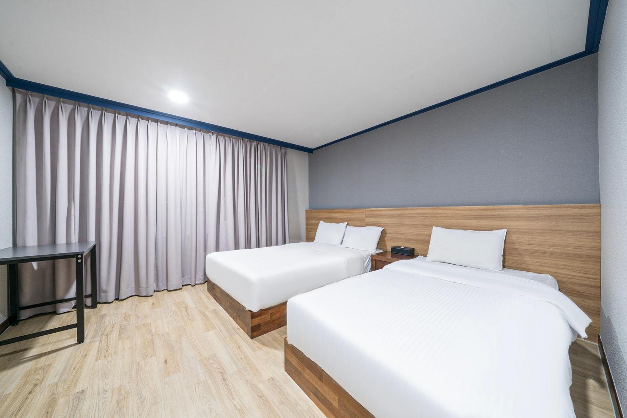Noblesse Hotel เมืองเชจู ภายนอก รูปภาพ