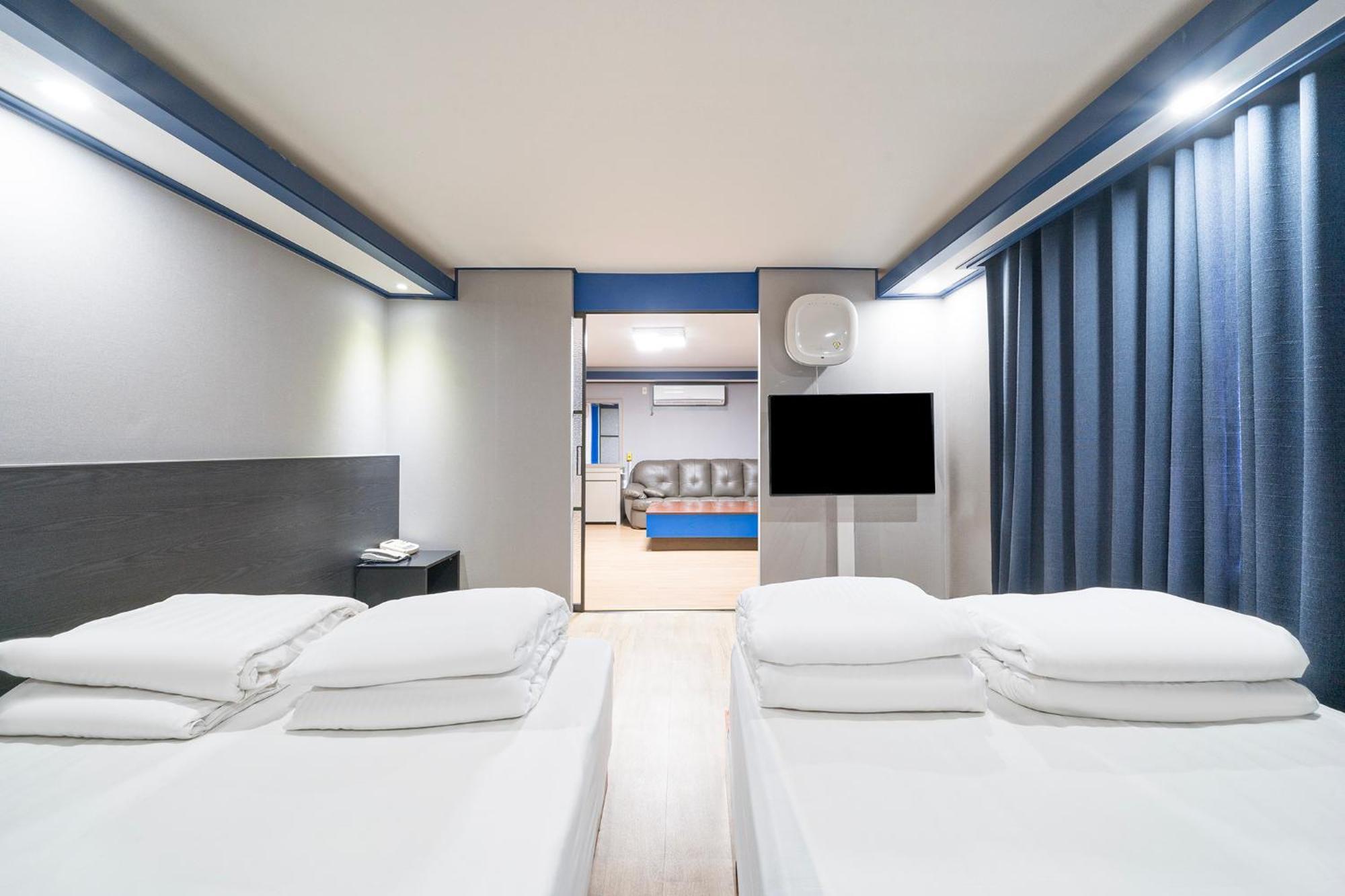 Noblesse Hotel เมืองเชจู ภายนอก รูปภาพ
