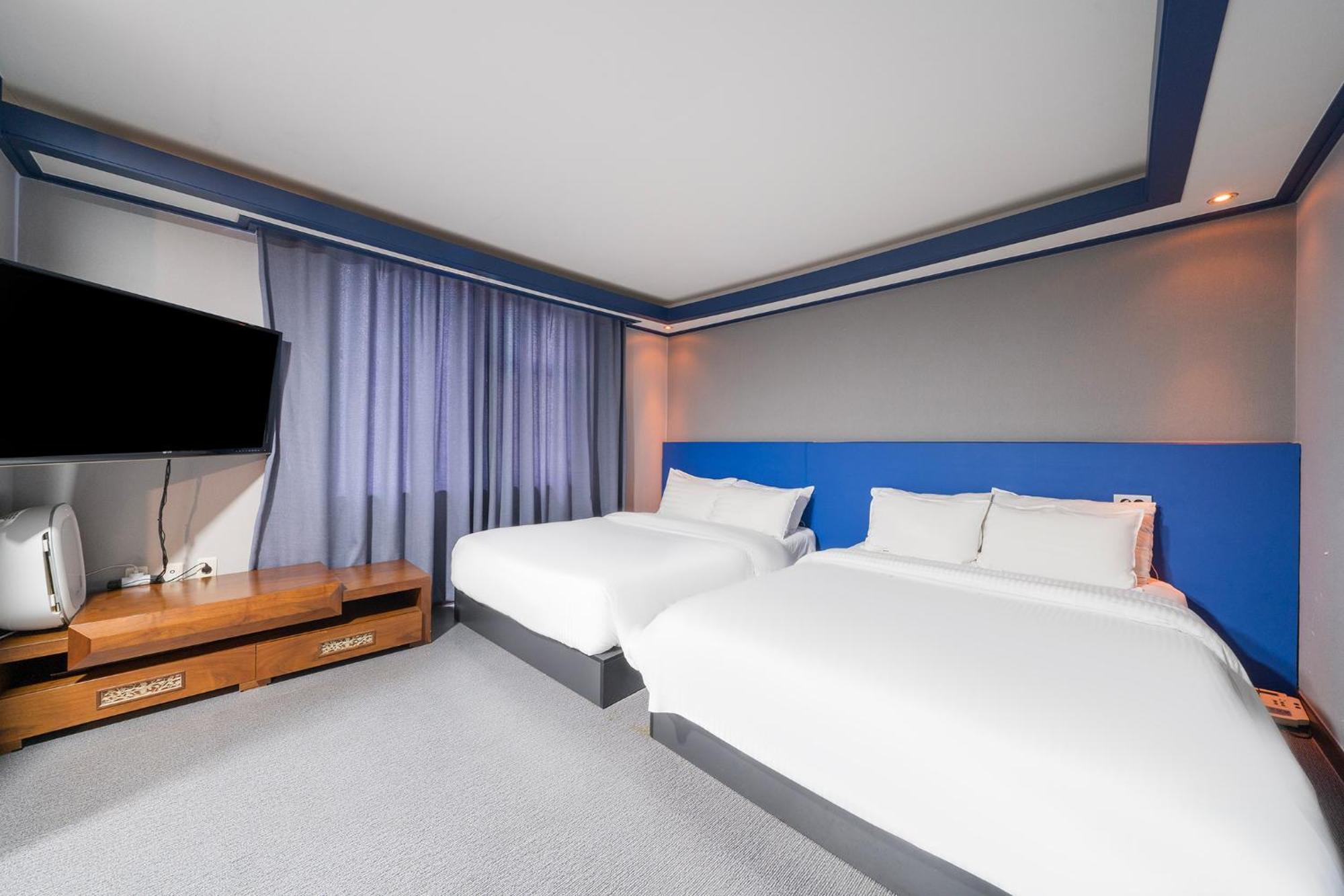 Noblesse Hotel เมืองเชจู ภายนอก รูปภาพ