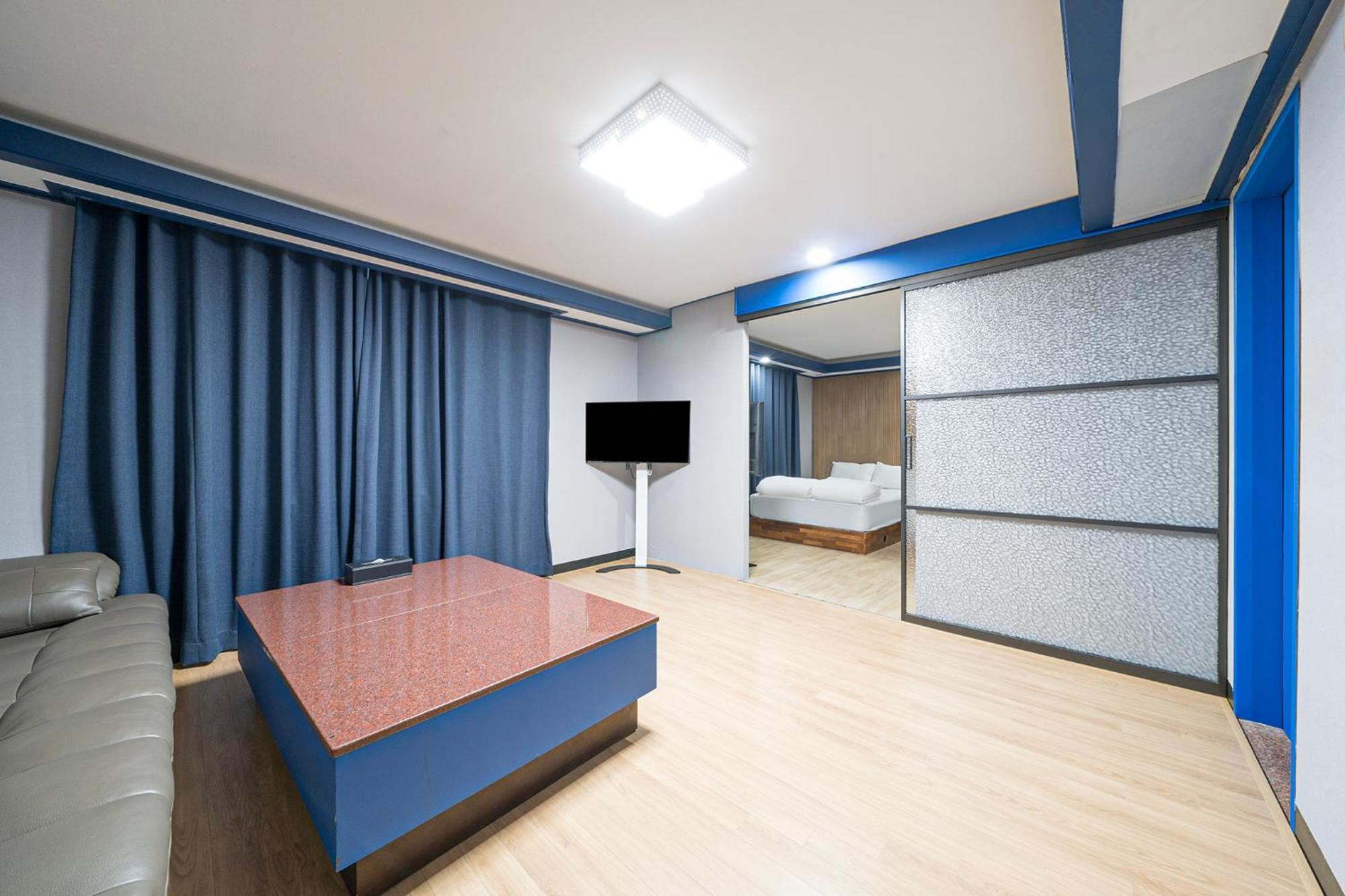 Noblesse Hotel เมืองเชจู ภายนอก รูปภาพ